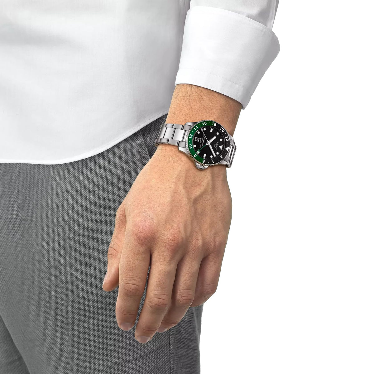 Black Dial 40mm Swiss Quartz GMT Men's Watch X4194